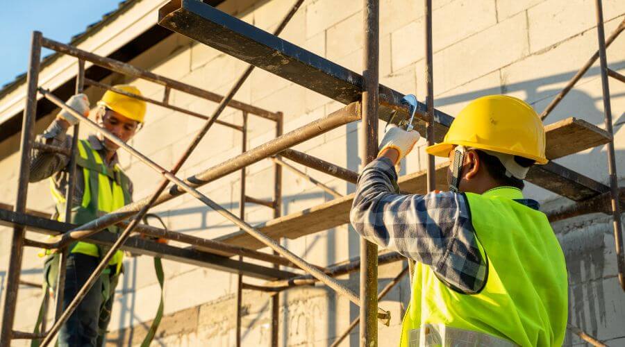 Professional gutter cleaning in Wagoner, OK